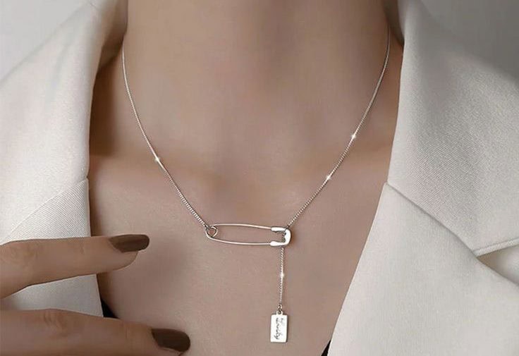 safety pin necklace